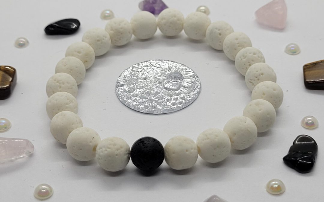 BRACELET PIERRE DE LAVE BLANCHE ET NOIR