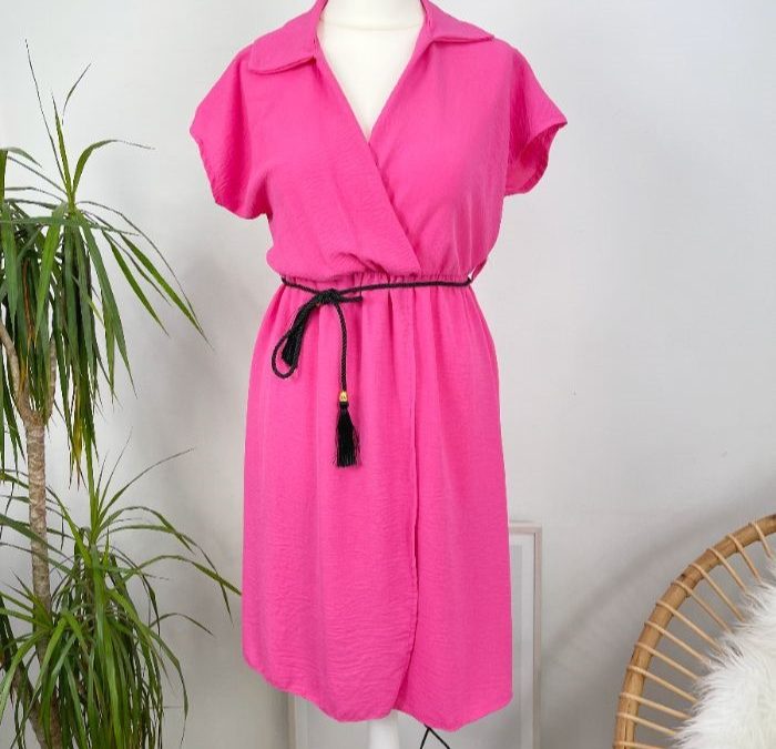 ROBE DRAPÉE AVEC LIEN